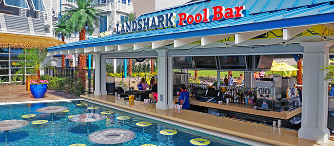 river spirit hotel and casino pool